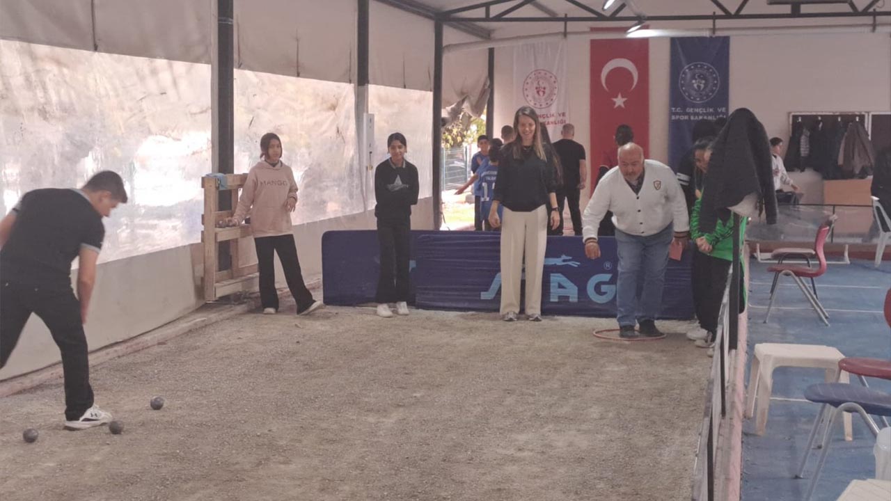 Yalova Il Mill Egitim Ogretmenler Gun Bocce Dart (4)