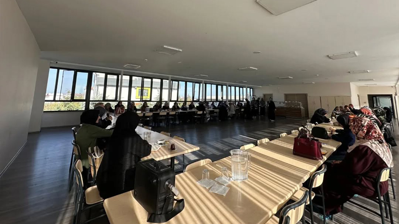 Yalova Il Muftuluk Vasviye Turna Kuran Kurs Aylik Mutat Toplanti (1)