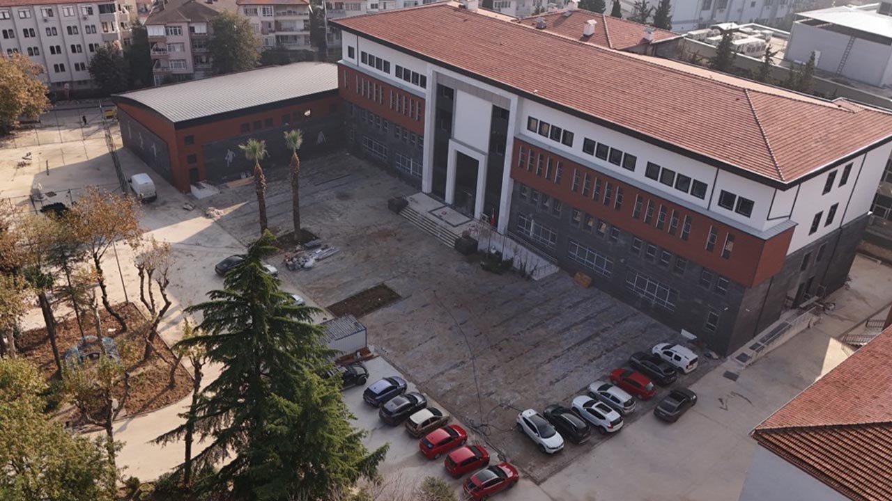 Yalova Il Ozel Idare Genel Sekreter Yalova Lisesi Son Durum Aciklama (3)
