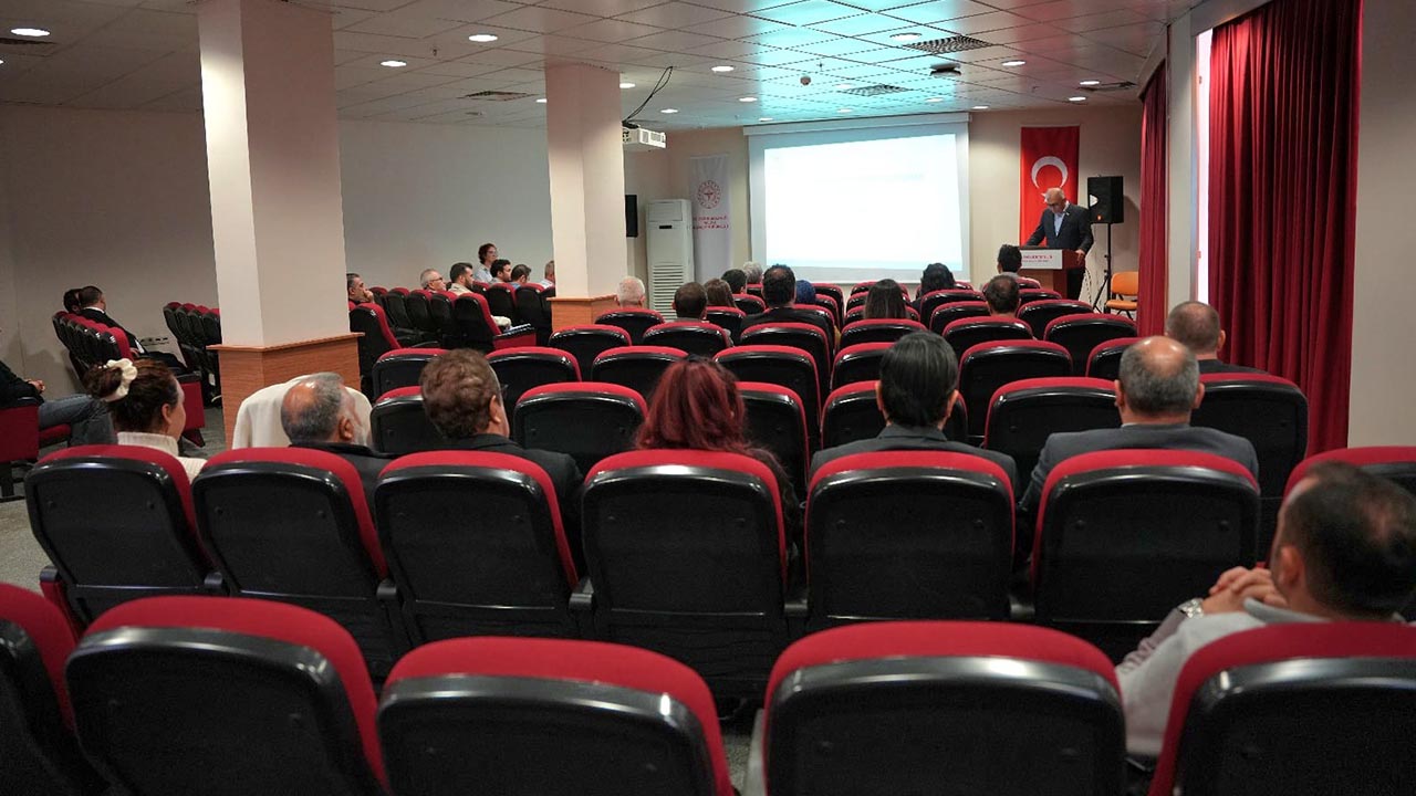 Yalova Il Saglik Mudur Ulusal Deprem Tatbikati Bilgilendirme Toplanti (2)