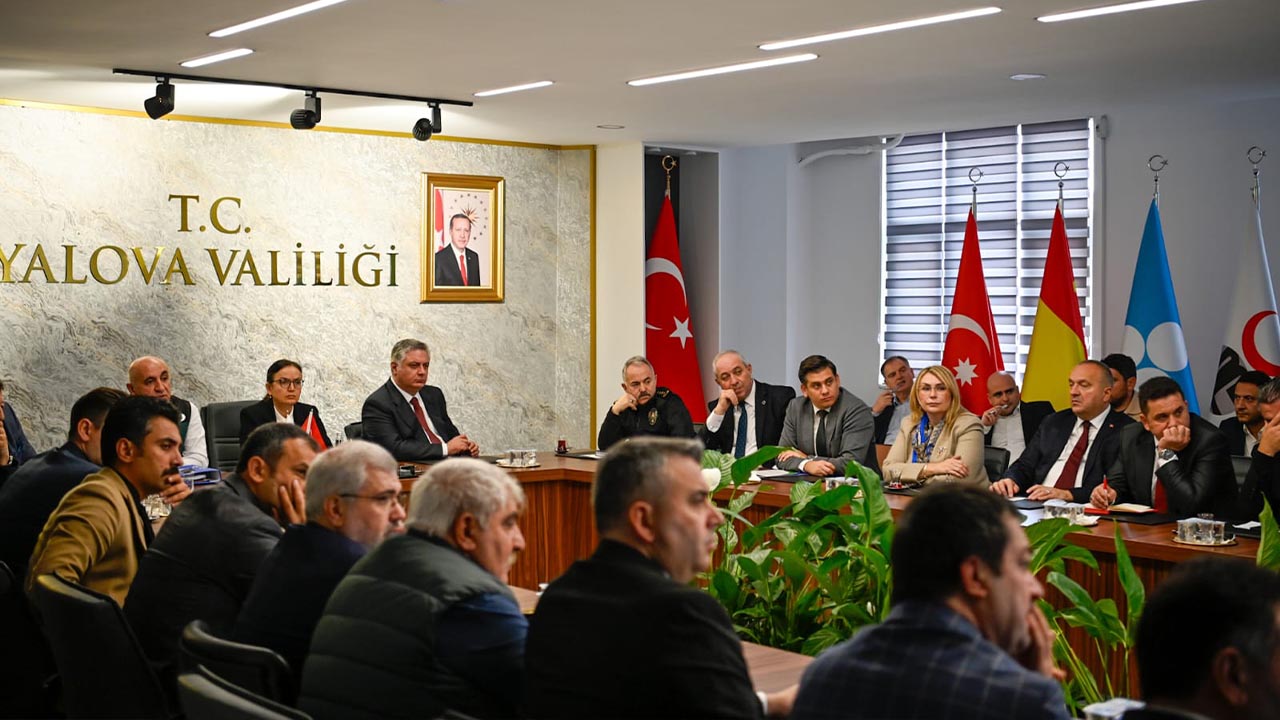 Yalova Il Su Kurul Vali Belediye Baskanlar Kaymakamlar Su Kesintileri Planli Karar Onlem Haber (5)