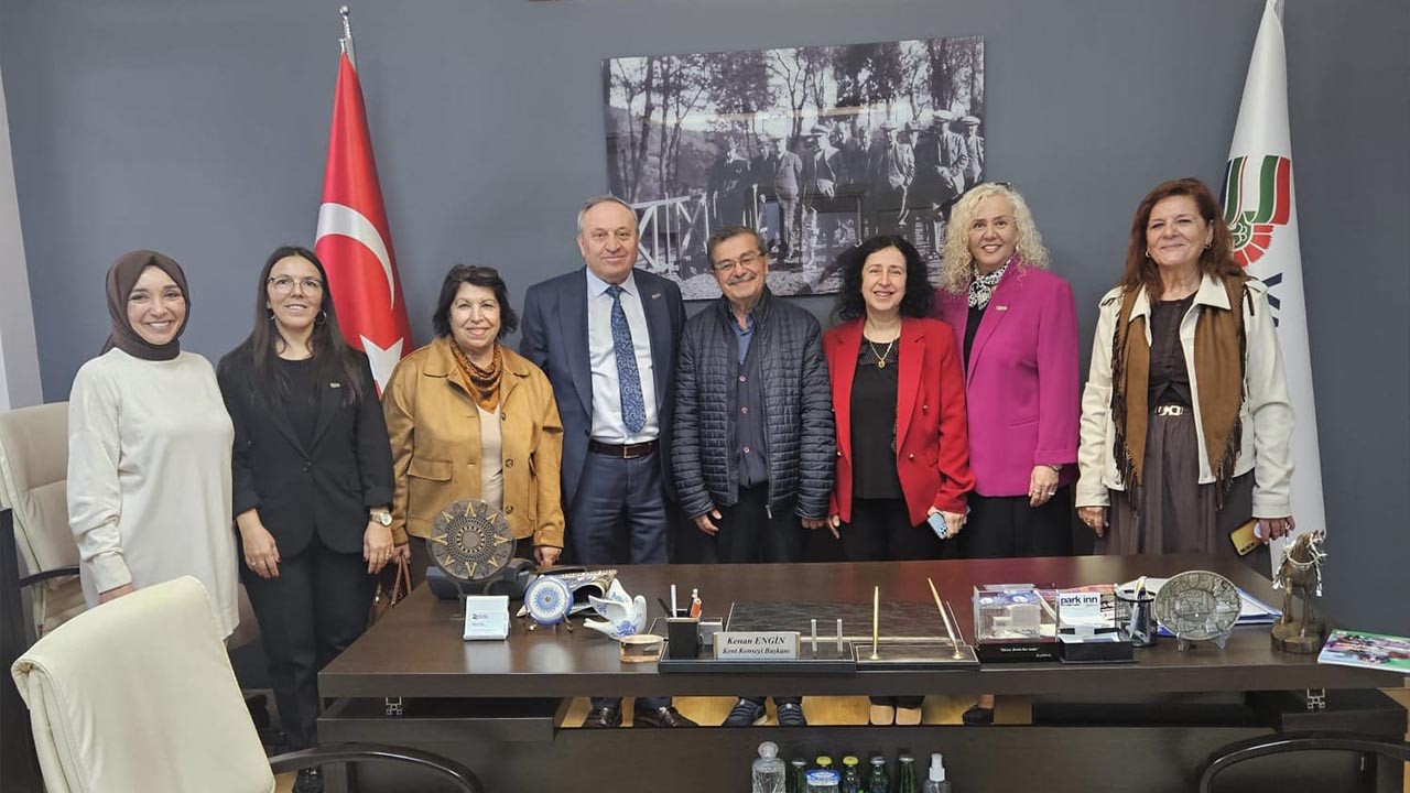 Yalova Kent Konseyi Kadin Meclisi Ogretmenler Gun Kutlama Bulusma (1)