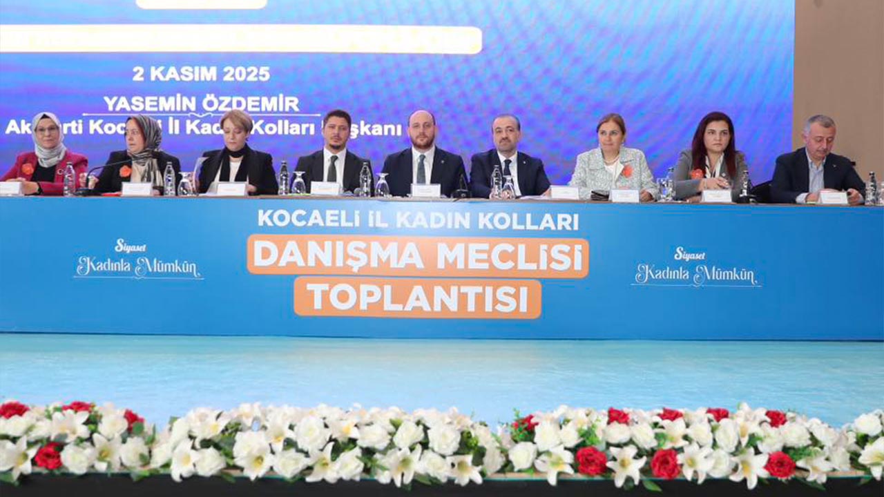 Yalova Kocaeli Ak Parti Kadın Kolları Dayanisma Toplantisi (4)