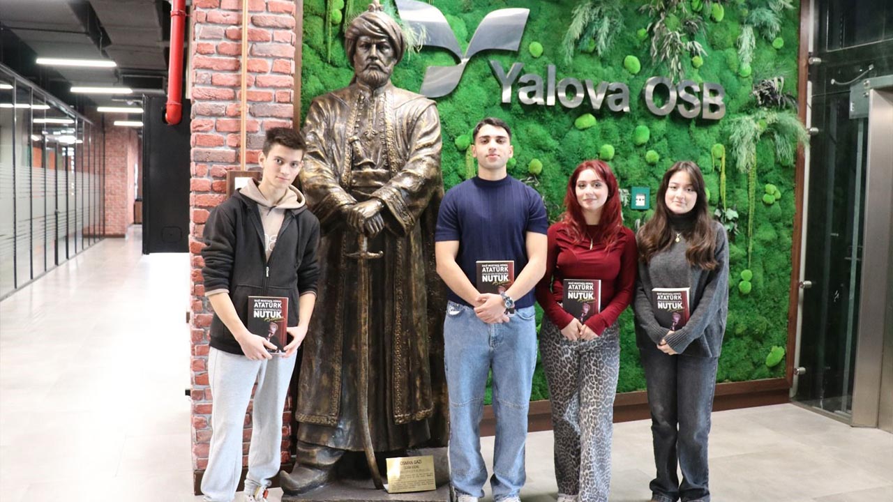 Yalova Osb Sehit Sercan Yazar Ataturk Anma Nutuk Hediye Fidan Dikme (4)