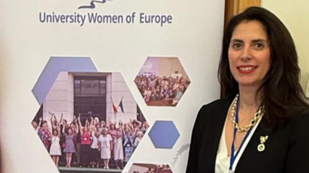 Yalova Turk Avrupa Universiteli Kadinlar Dernek Genel Kurul Ilk Baskan Basari Gurur (1)