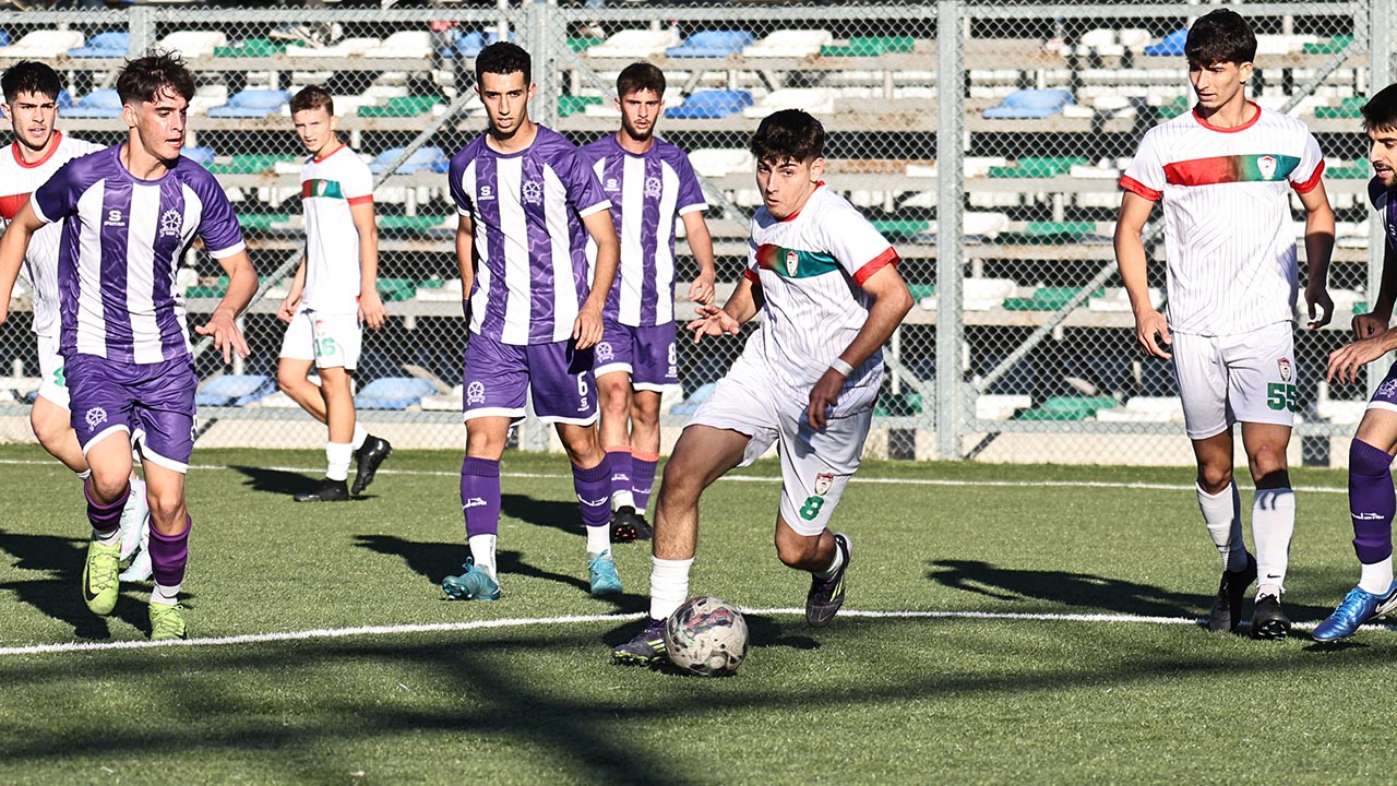 Yalova Turk Futbol Federasyon U19 Gelisim Lig Gebze Maglubiyet Fk (4)