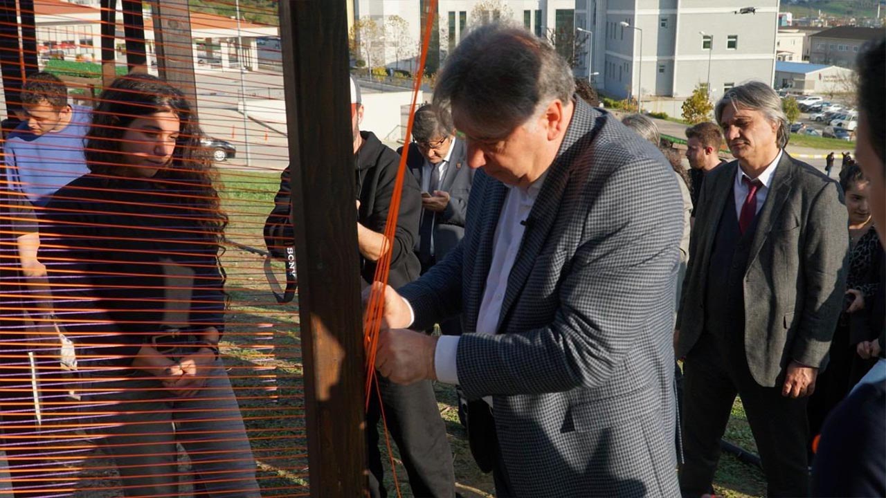 Yalova Universite Kampus Boyama Rektor Ogrenciler Anadaolu Motif (3)