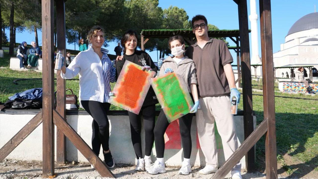 Yalova Universite Kampus Boyama Rektor Ogrenciler Anadaolu Motif (5)