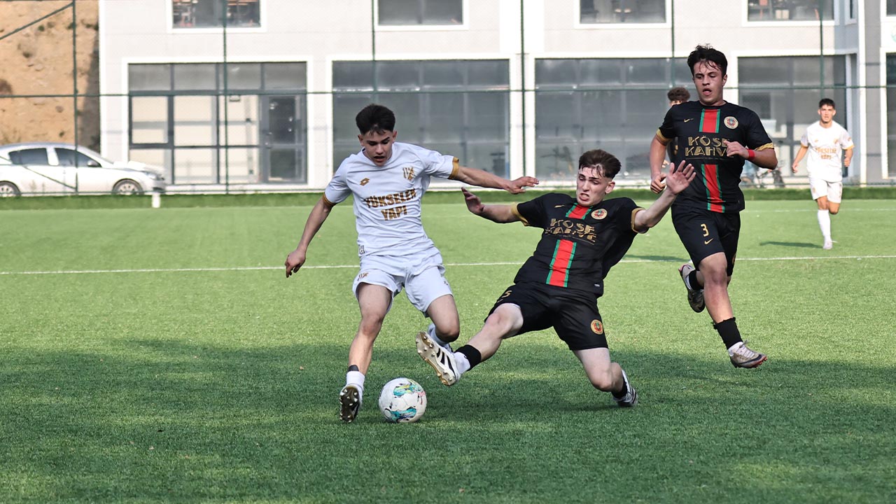Yalova Yalova Gucu Yalovaspor U17 Gelisim Lig (4)