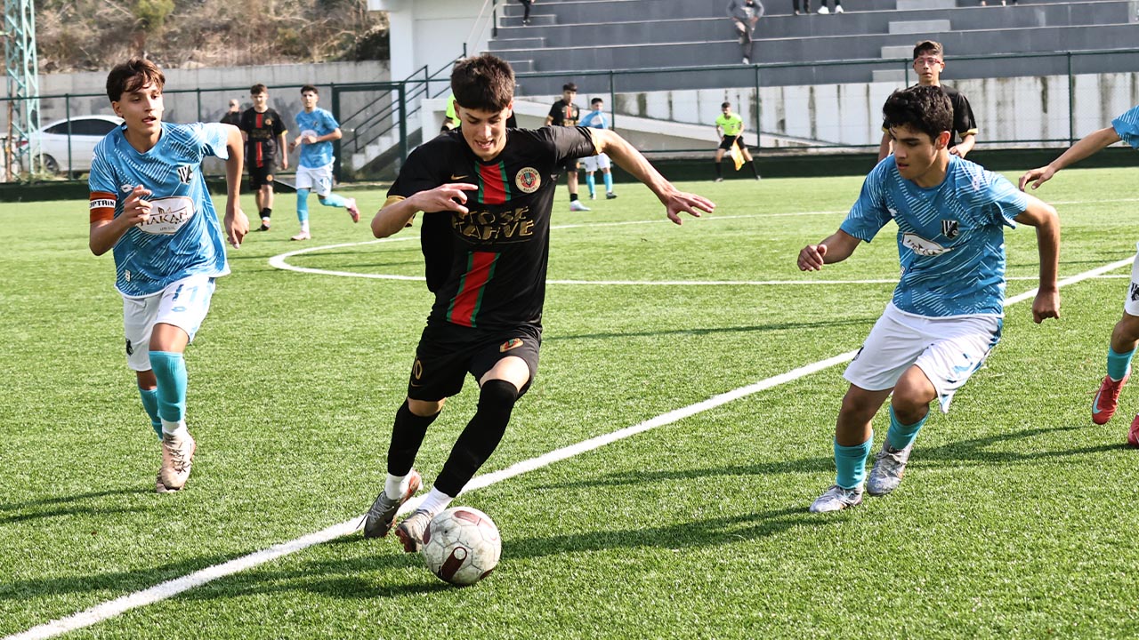 Yalova Yalovaspor Yalovagucu U16 Gelisim Lig Bereaberlik (2)