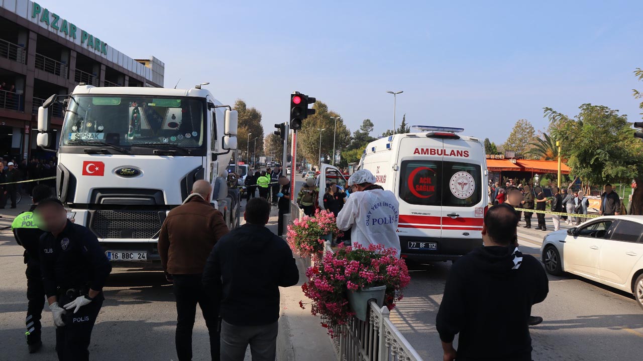 Yalova'da Mikserin Altında Kalan Yaşlı Kadın Feci Şekilde Can Verdi (1)-1