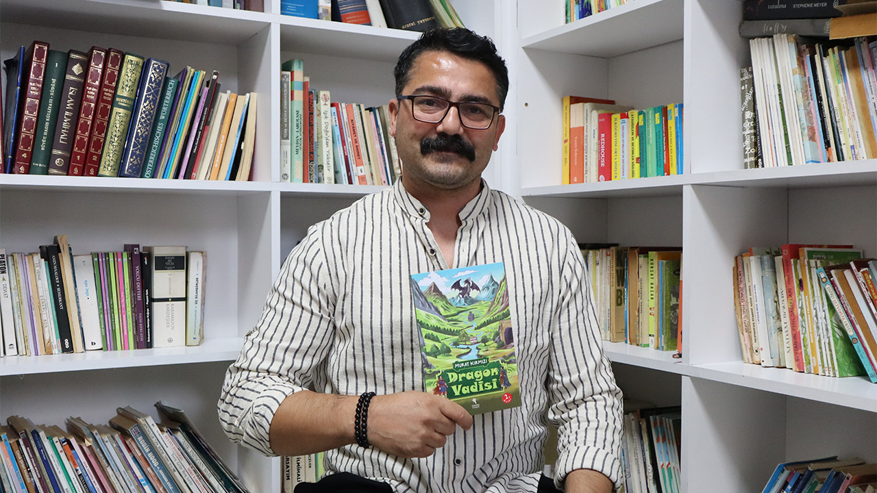 Yalova’nın Tarihini Fantastik Bir Yolculuğa Dönüştüren Öğretmen Murat Kırmızı (6)