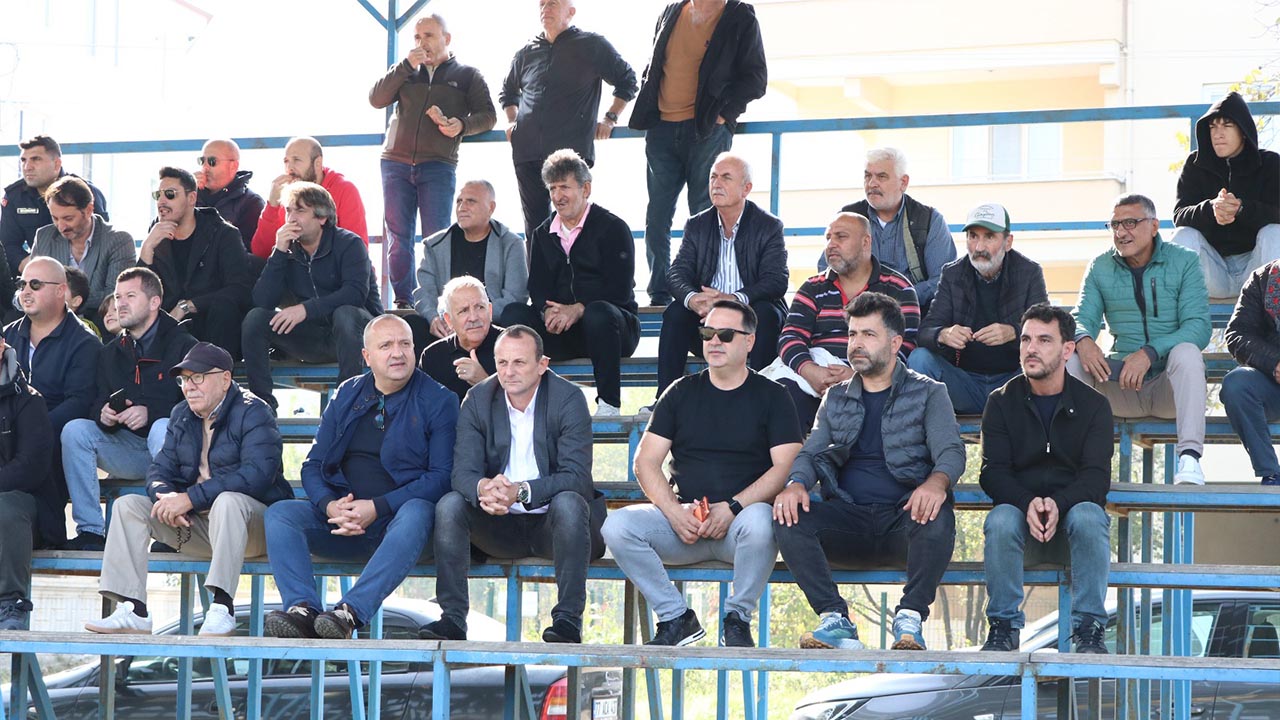 Çiftlikköy Belediyespor (4)-1