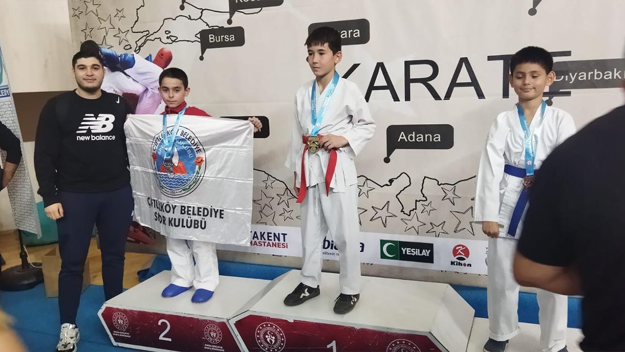 Çiftlikköy Karatecileri Yıldızlar Ligi’nde Esti (3)