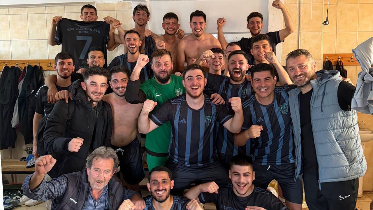 Süperde Dört Takım Zirveyi Paylaşıyor (2)