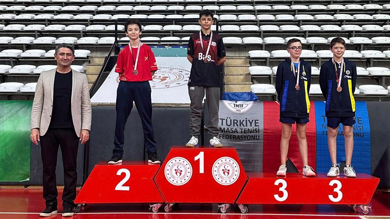 Yalovalı Raketler Bölge Maçlarına Damga Vurdu (2)