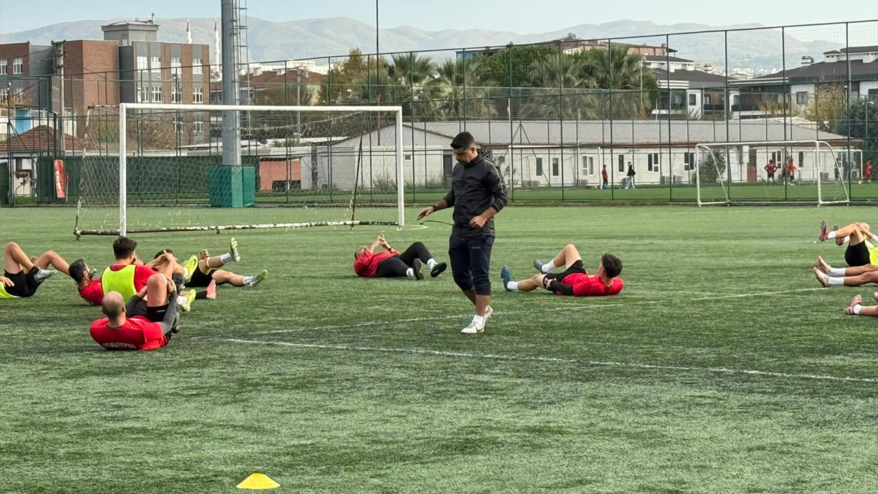 Yalovaspor’un Yeni Teknik Direktörü Eren Özen (5)