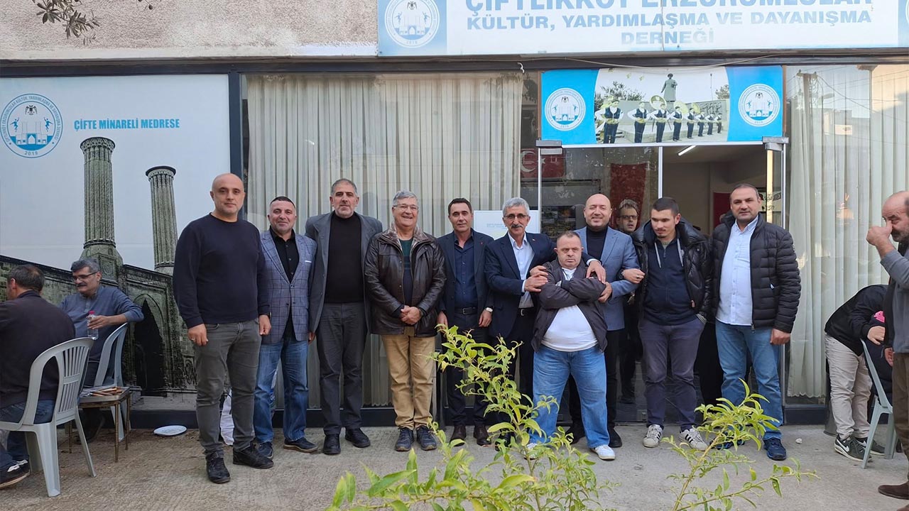 3 Aralık Dünya Engelliler Günü, Cağ Kebabıyla Kutlandı (6)