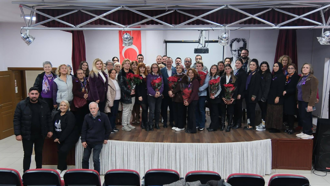 Chp Çiftlikköy’den Kadına Şiddete Karşı Güçlü Dayanışma Mesajı (5)