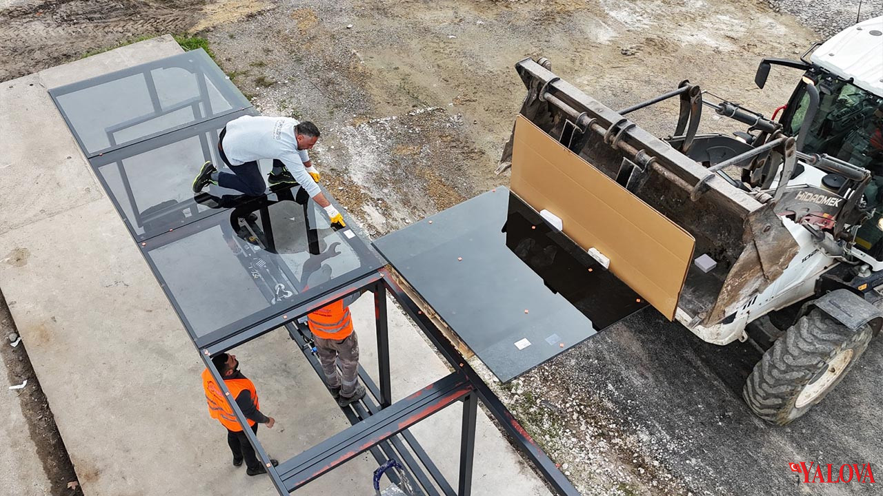 Çiftlikköy’de Yeni Nesil Duraklar Devreye Alınıyor (3)