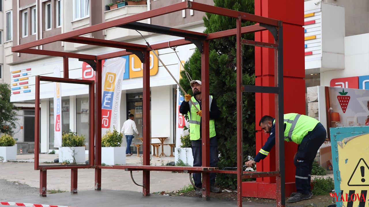 Çiftlikköy’de Yeni Nesil Duraklar Devreye Alınıyor (4)