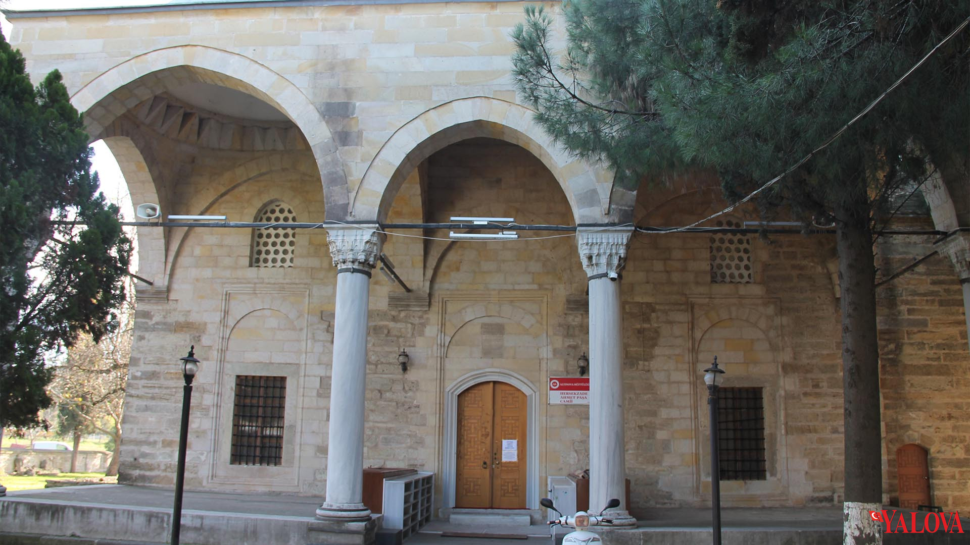 Hersekzâde Ahmed Paşa Cami (3)-1