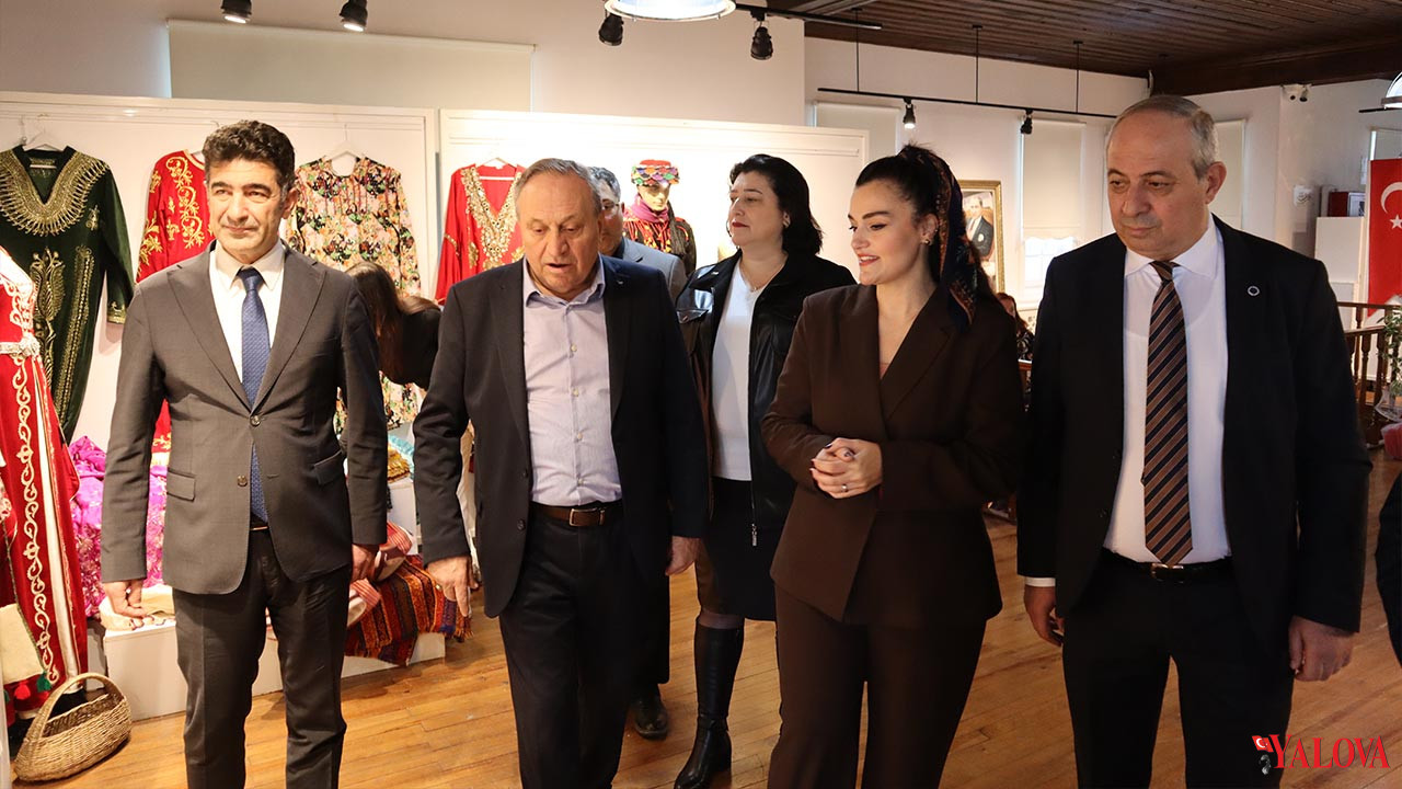 Cansu Taşçı Couture’den Yeni Sergi “Gelinliğin Yolculuğu” (7)