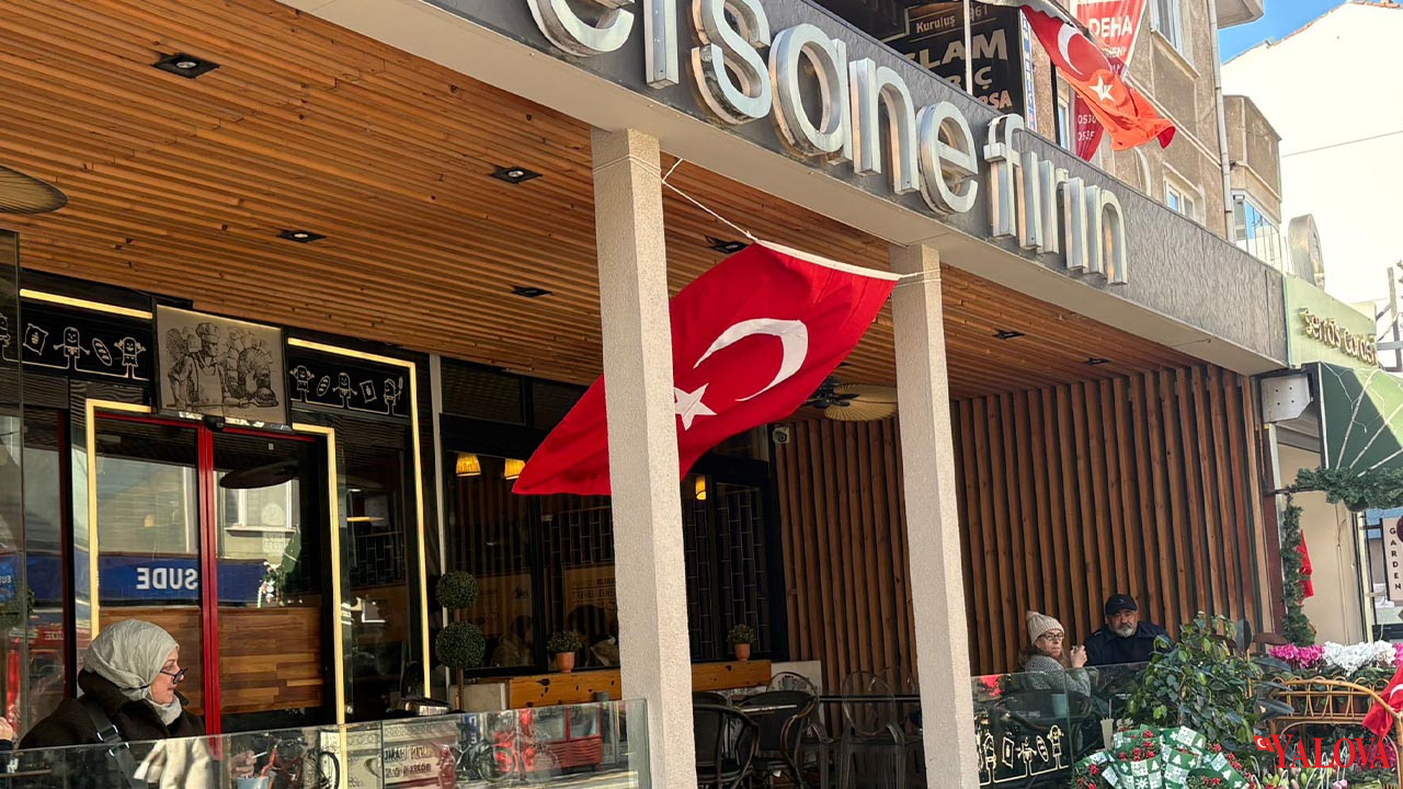 Şanlı Türk Bayrağımızla Şehitlere Rahmet, Teröre Lanet (19)