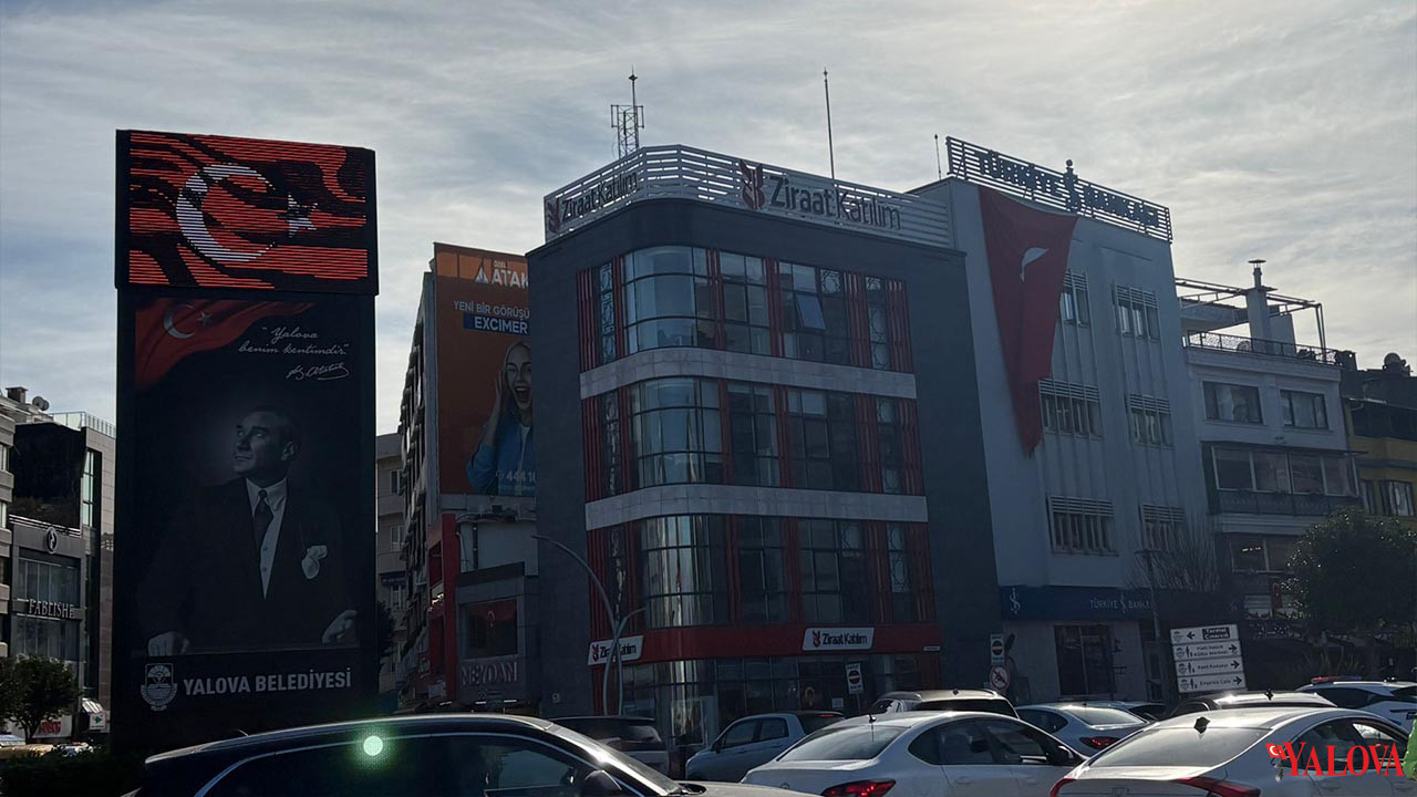 Şanlı Türk Bayrağımızla Şehitlere Rahmet, Teröre Lanet (6)