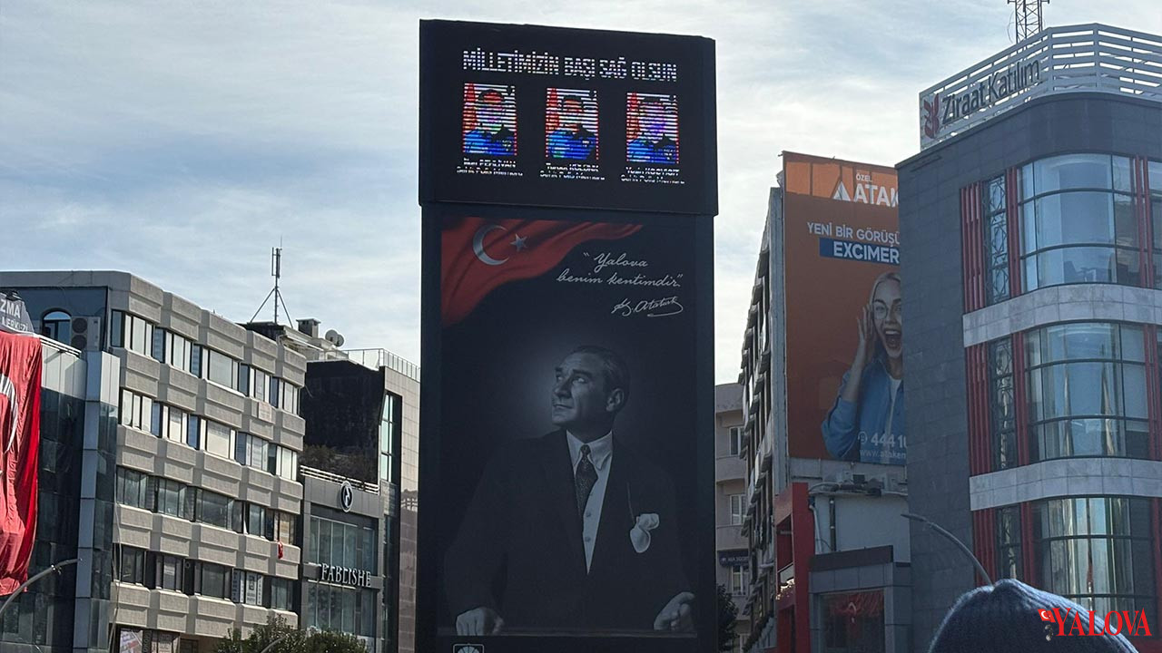 Şanlı Türk Bayrağımızla Şehitlere Rahmet, Teröre Lanet (7)