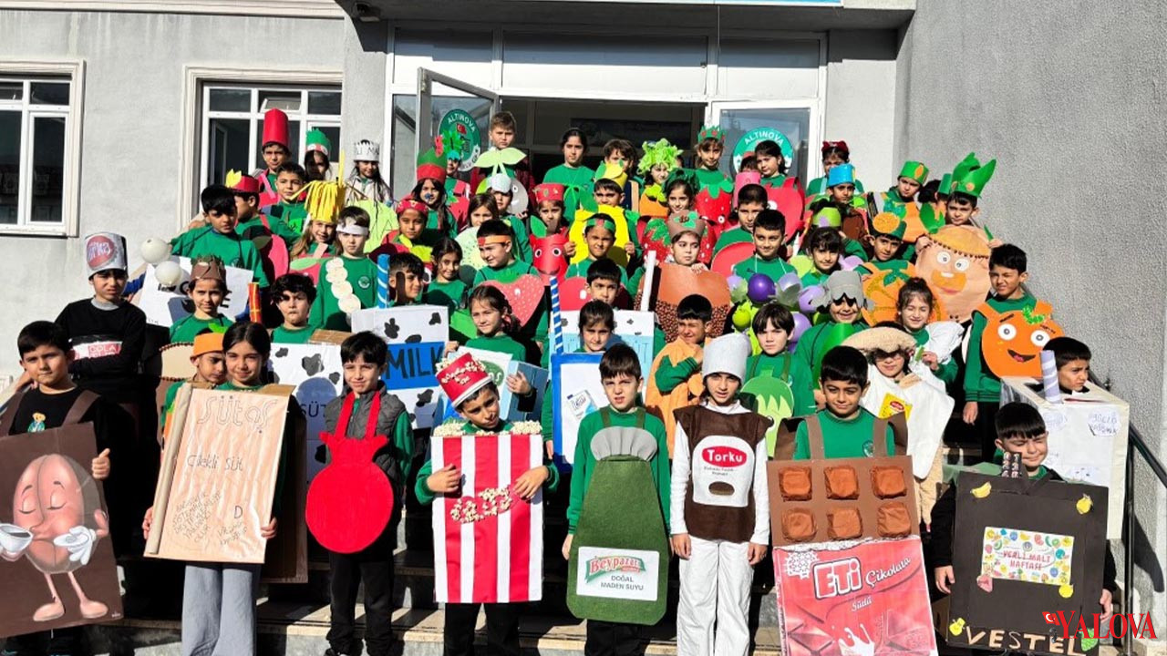 Miniklerden Yerli Üretim Defilesi Sosyal Medyayı Salladı (3)