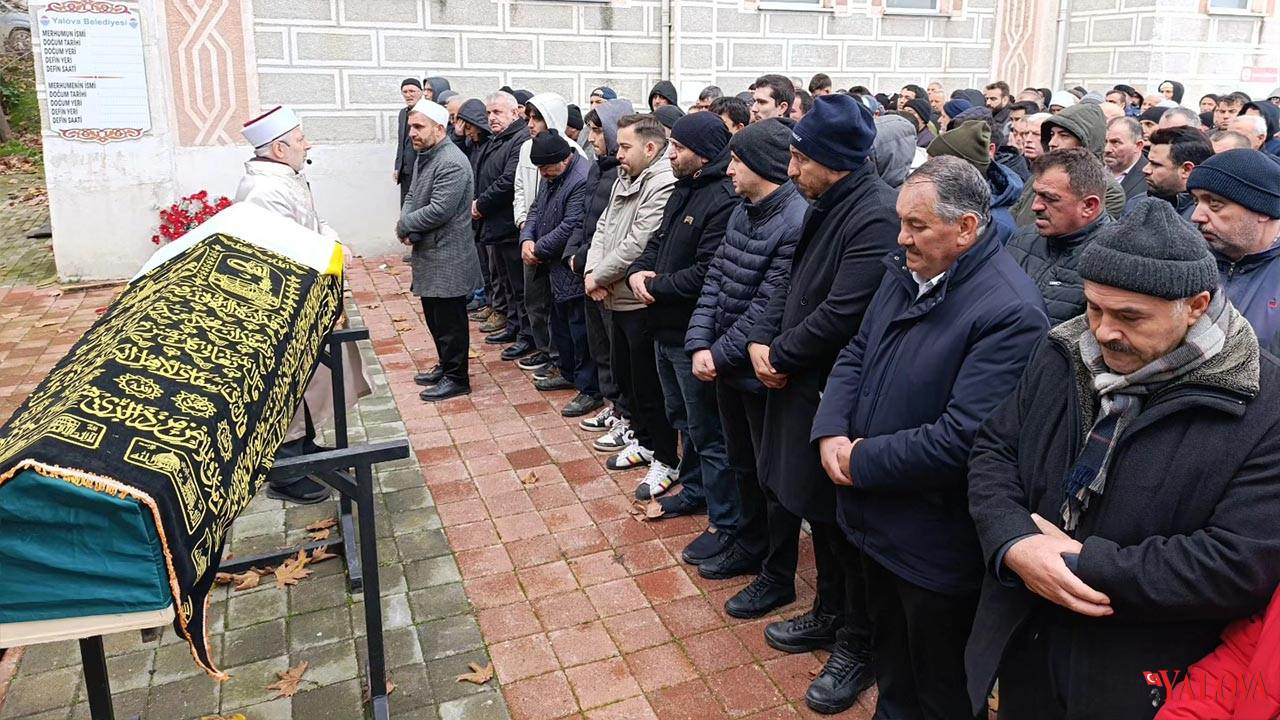 Şeyh Şamil Camii Emekli İmam Hatibi Son Yolculuğuna Uğurlandı (2)