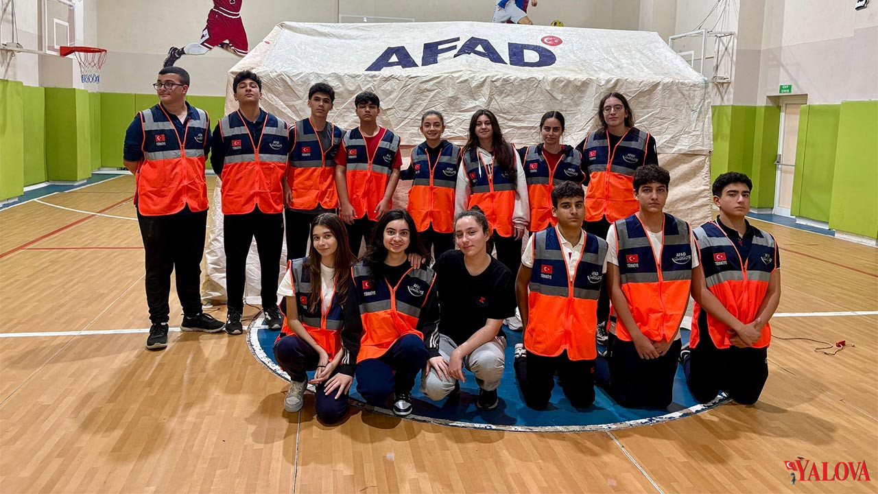 Ted Yalova Koleji Öğrencilerinden Afet Bilincine Örnek Adım (1)