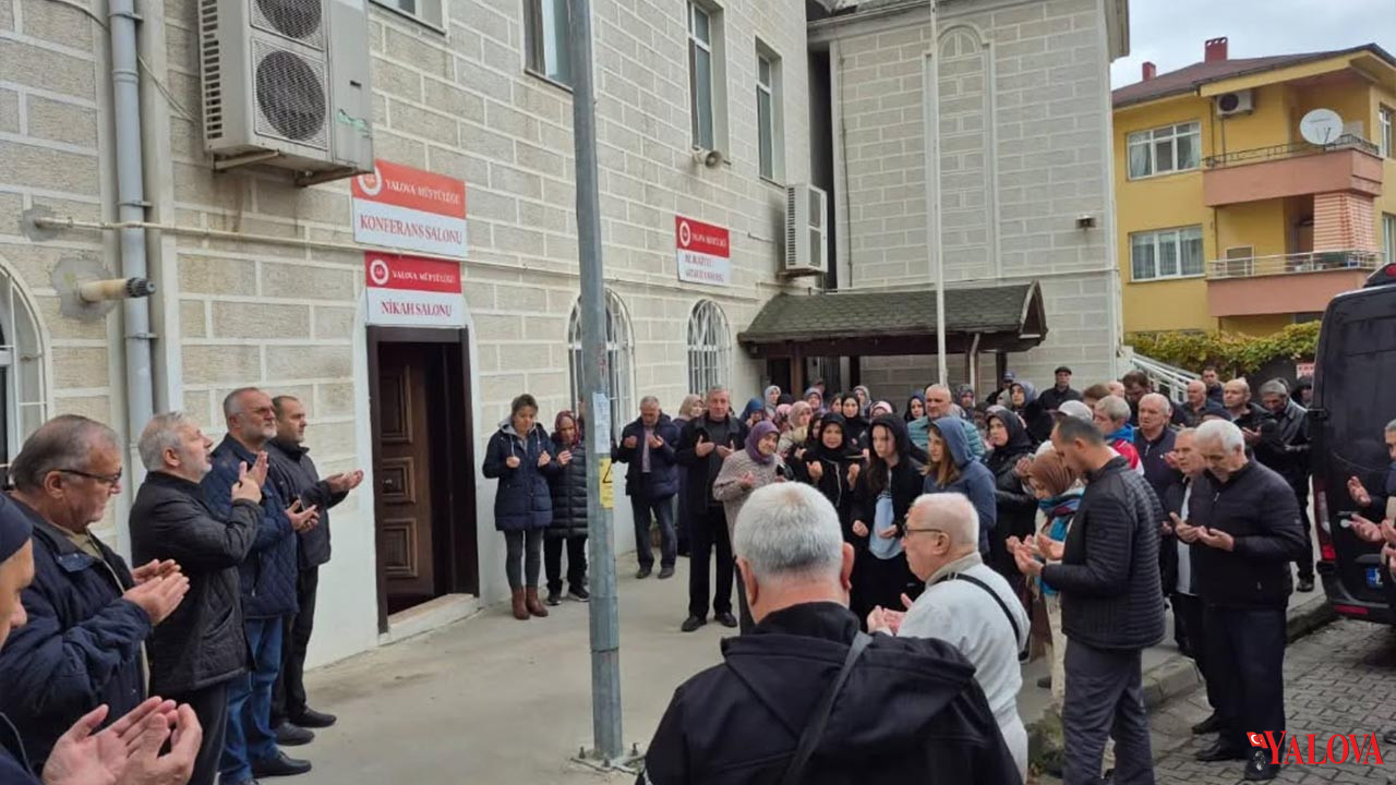 Umreciler Dualarla Uğurlandı (3)