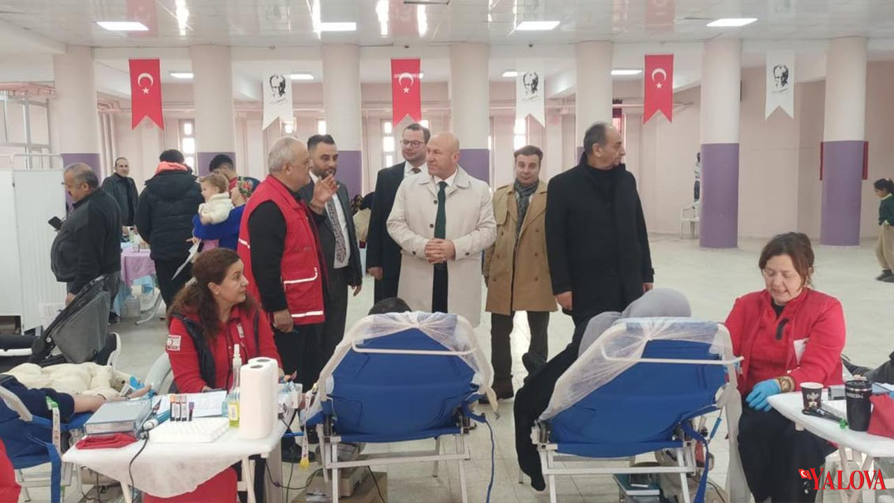 Yalova Altinova Haci Ali Saruhan Ilkokul Ortaokul Kizilay Kan Bagis Etkinlik (1)