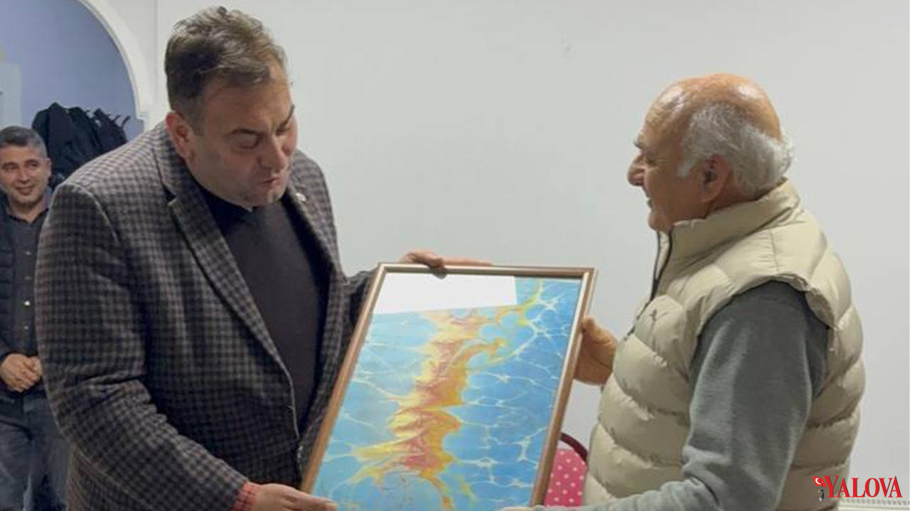 Yalova Atavatan Turk Illerinde Guleryüz Dernek Universite Dis Politika Program (1)