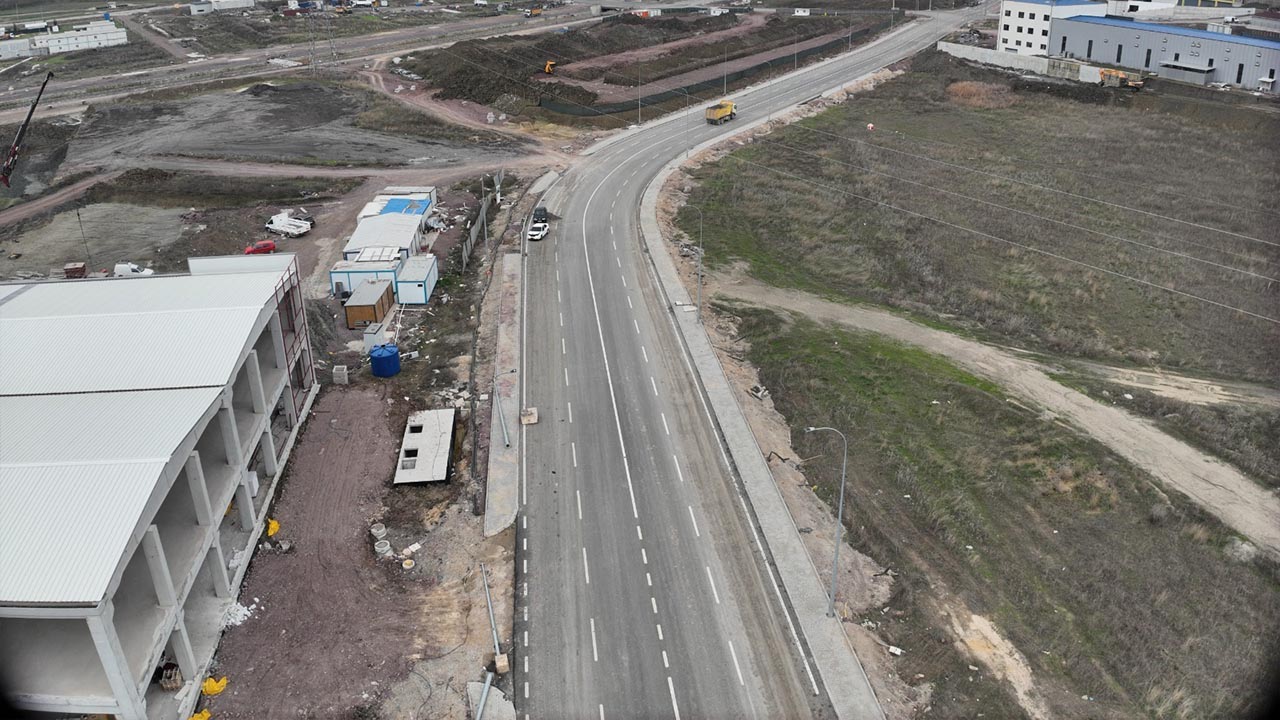 Yalova Avrasya Osb'de Altyapi Hamlesi̇ (3)