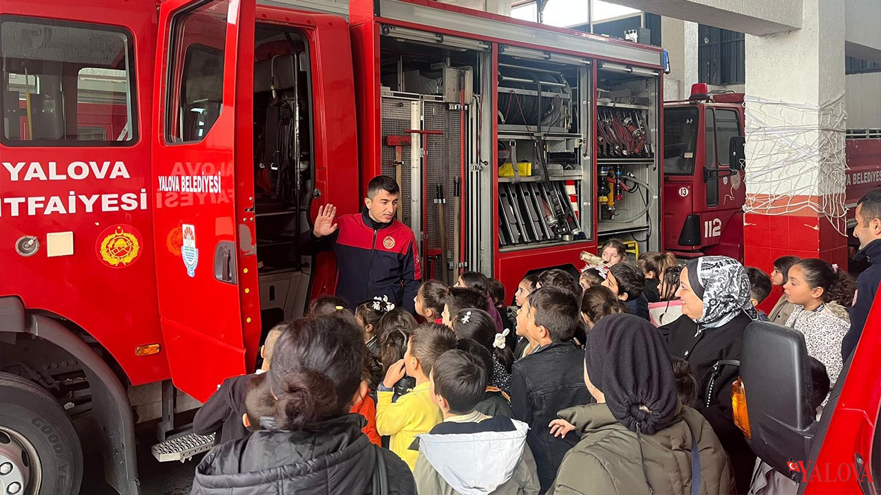 Yalova Belediyesi Itfaiye Mudurluk Ilkokul Ogrenciler Egitim (3)