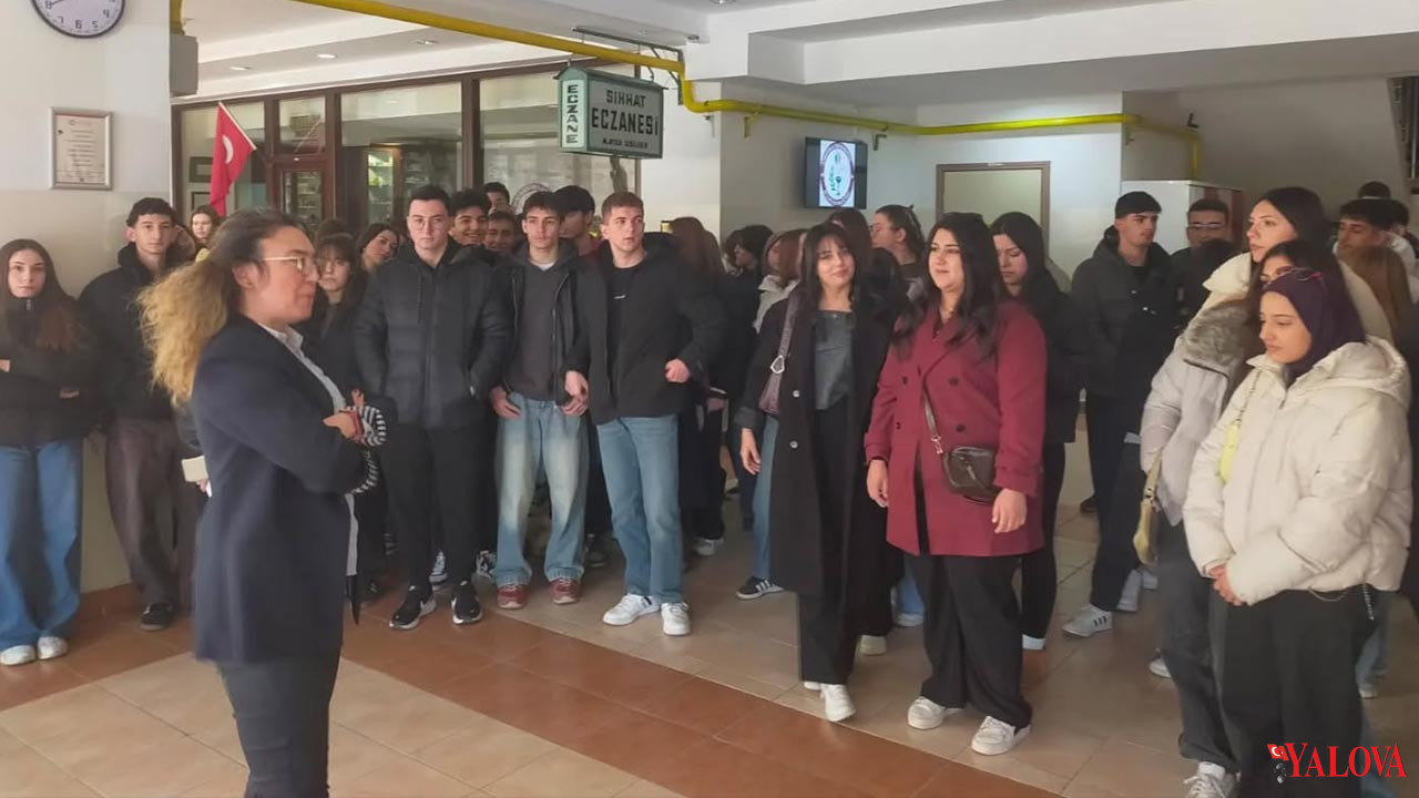 Yalova Ciftlikkoy Anadolu Lisesi Eskisehir Universite Gezi Ogrenciler (1)