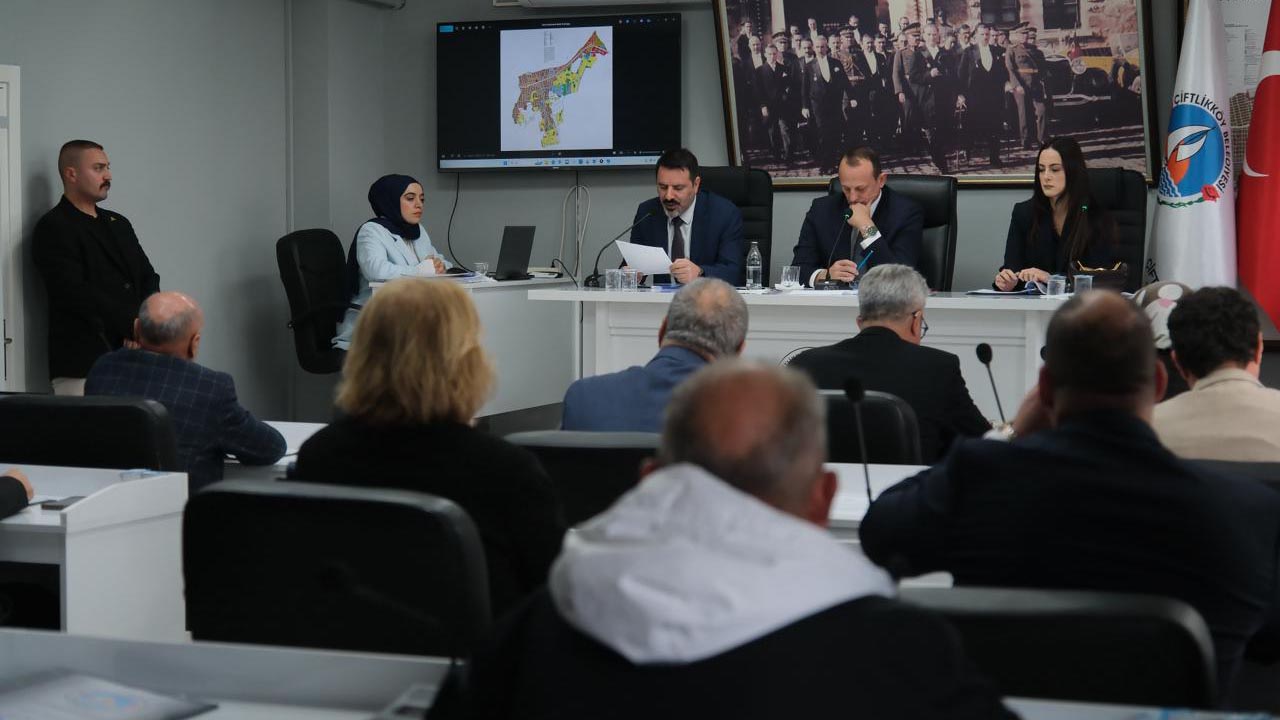 Yalova Ciftlikkoy Belediye Aralik Ayi Meclis Toplanti Eski Donem Denetim Kamu Zarari Aciklama Duyuru (4)