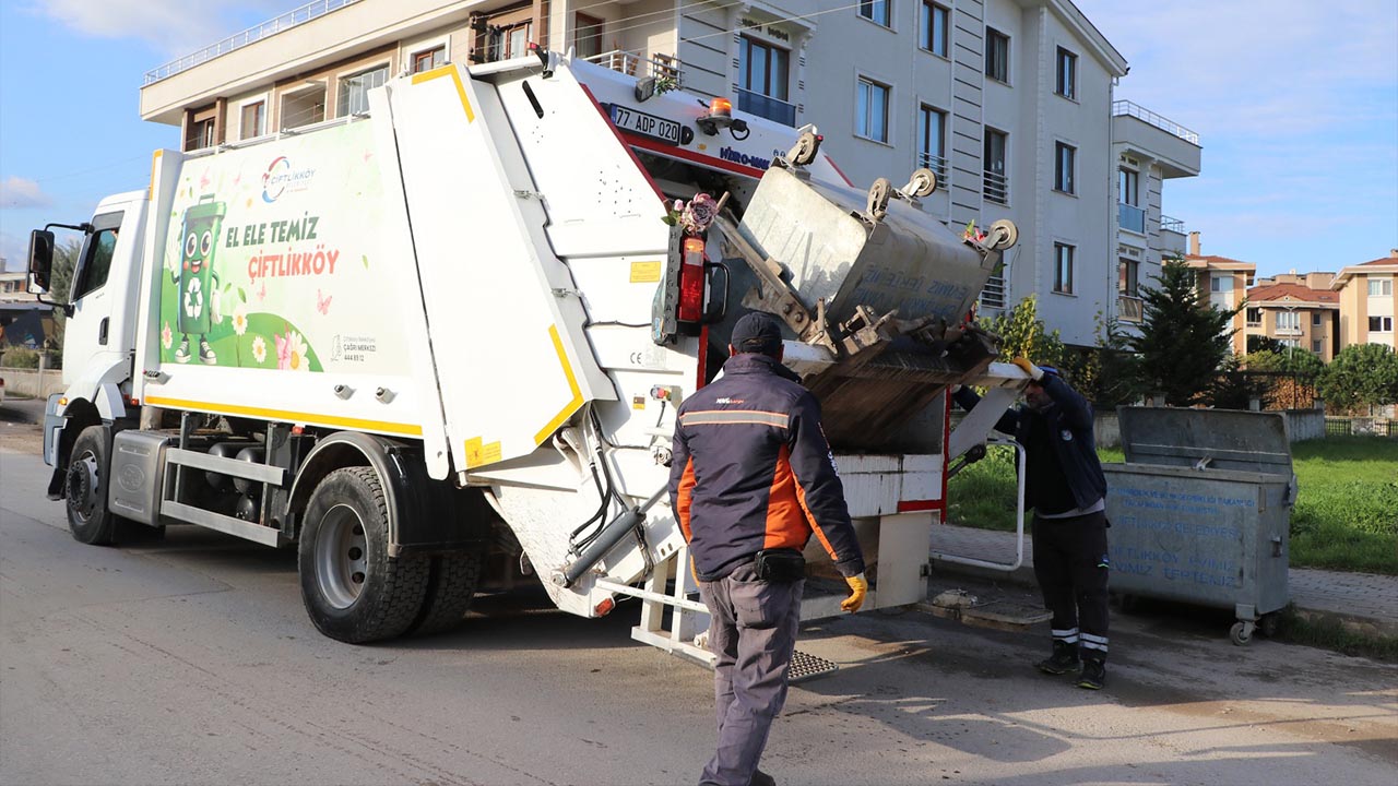 Yalova Ciftlikkoy Temizlik Calismalar Vatandas Memnuniyet (2)