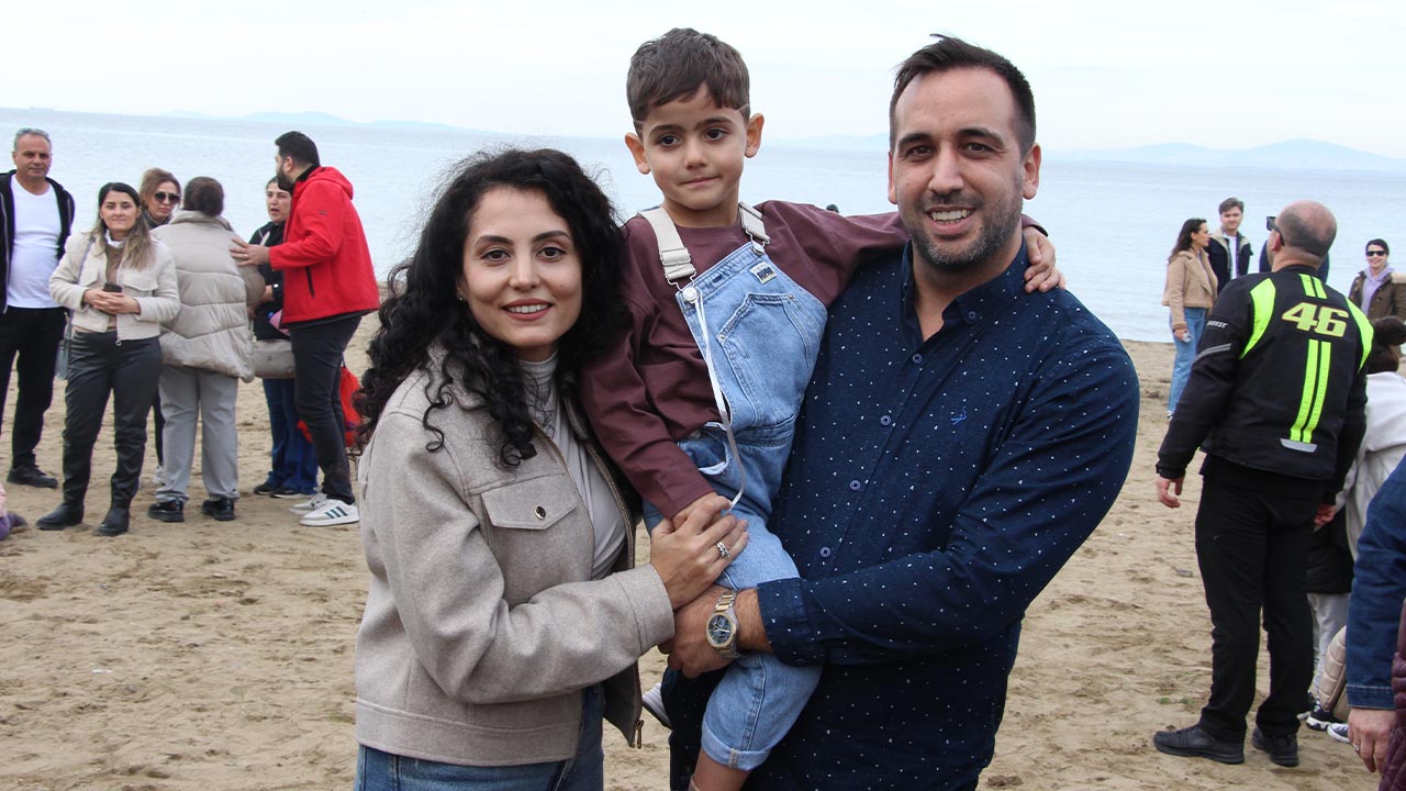 Yalova Dmd Kas Hastasi Uras Yardim Kutlama Balon Ucurma (9)