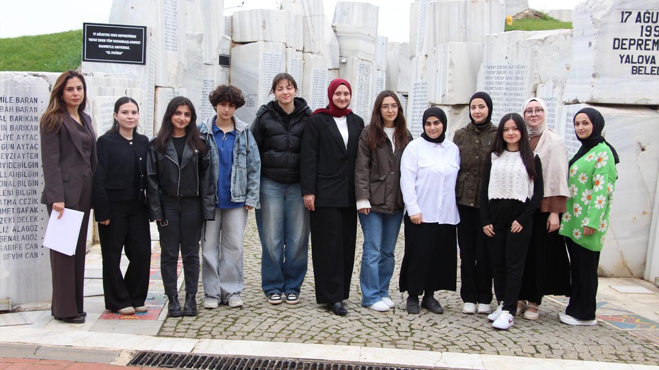 Yalova Genclik Spor Dilsad Hatun Kiz Ogrenci Yurt Deprem Aniti Etkinlik Haber (3)