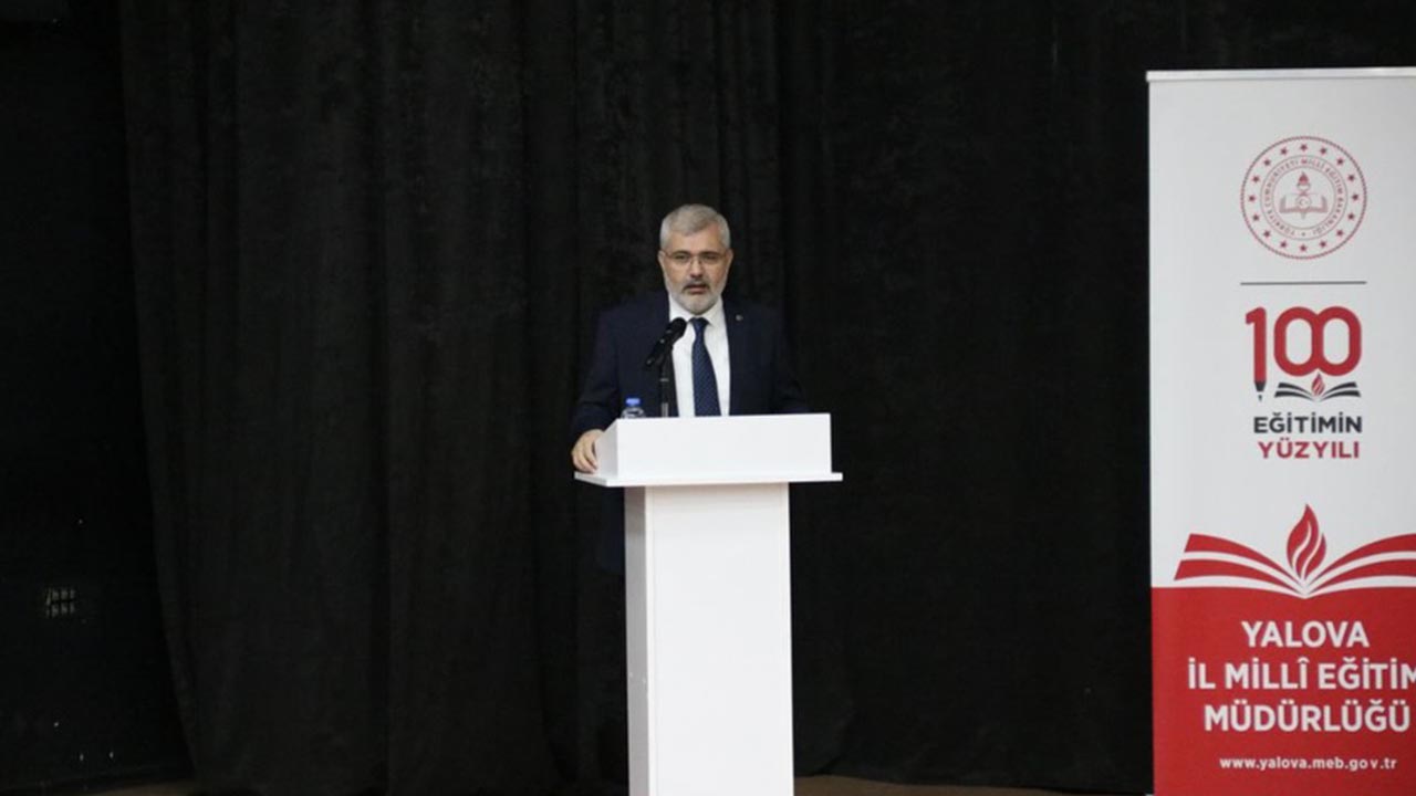 Yalova Il Milli Egitim Mudurluk Yazar Okumalar Program (2)