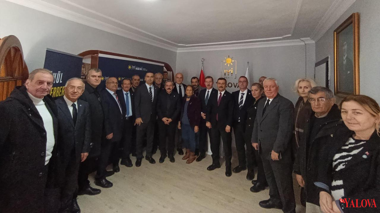 Yalova Iyi Parti Heyet Turhan Comez Genel Baskan Yardimcilar Sehit Anma Hastane Yaral Ziyaret (1)