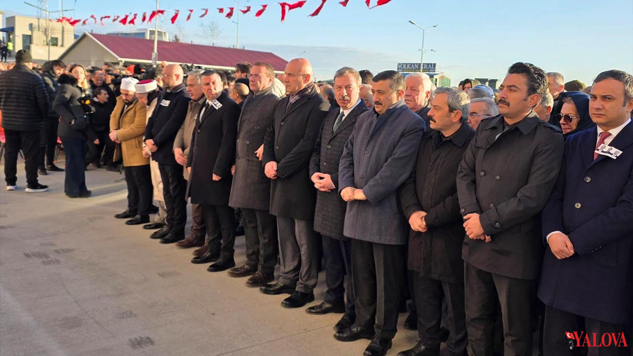 Yalova Iyi Parti Heyet Turhan Comez Genel Baskan Yardimcilar Sehit Anma Hastane Yaral Ziyaret (3)