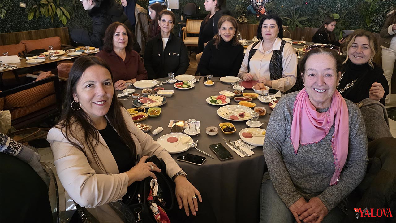 Yalova Kent Konseyi Kadin Meclisi Giresunlular Kahvalti Program (2)