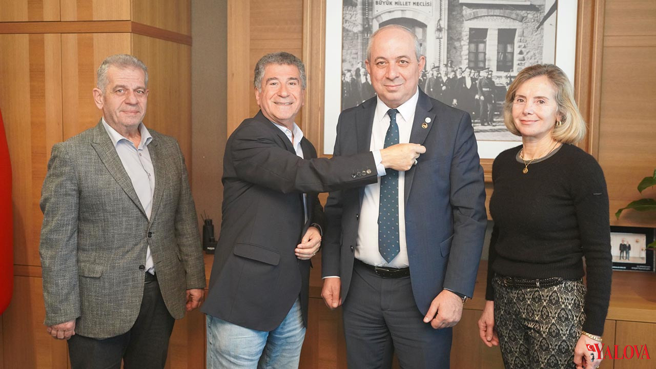 Yalova Lisesi Ytso Heyet Ziyaret Baskan Gorusme (1)