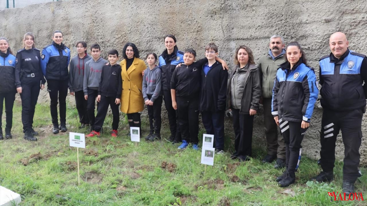 Yalova Mehmet Akif Ersoy Ortaokul Endemik Bitki Bahce Proje Kurumlar Tesekkur (3)