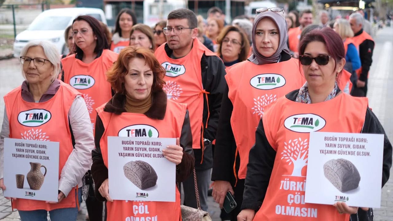 Yalova Tema Vakif Erezyonla Mucadele Hafta Toprak Yuruyus (2)